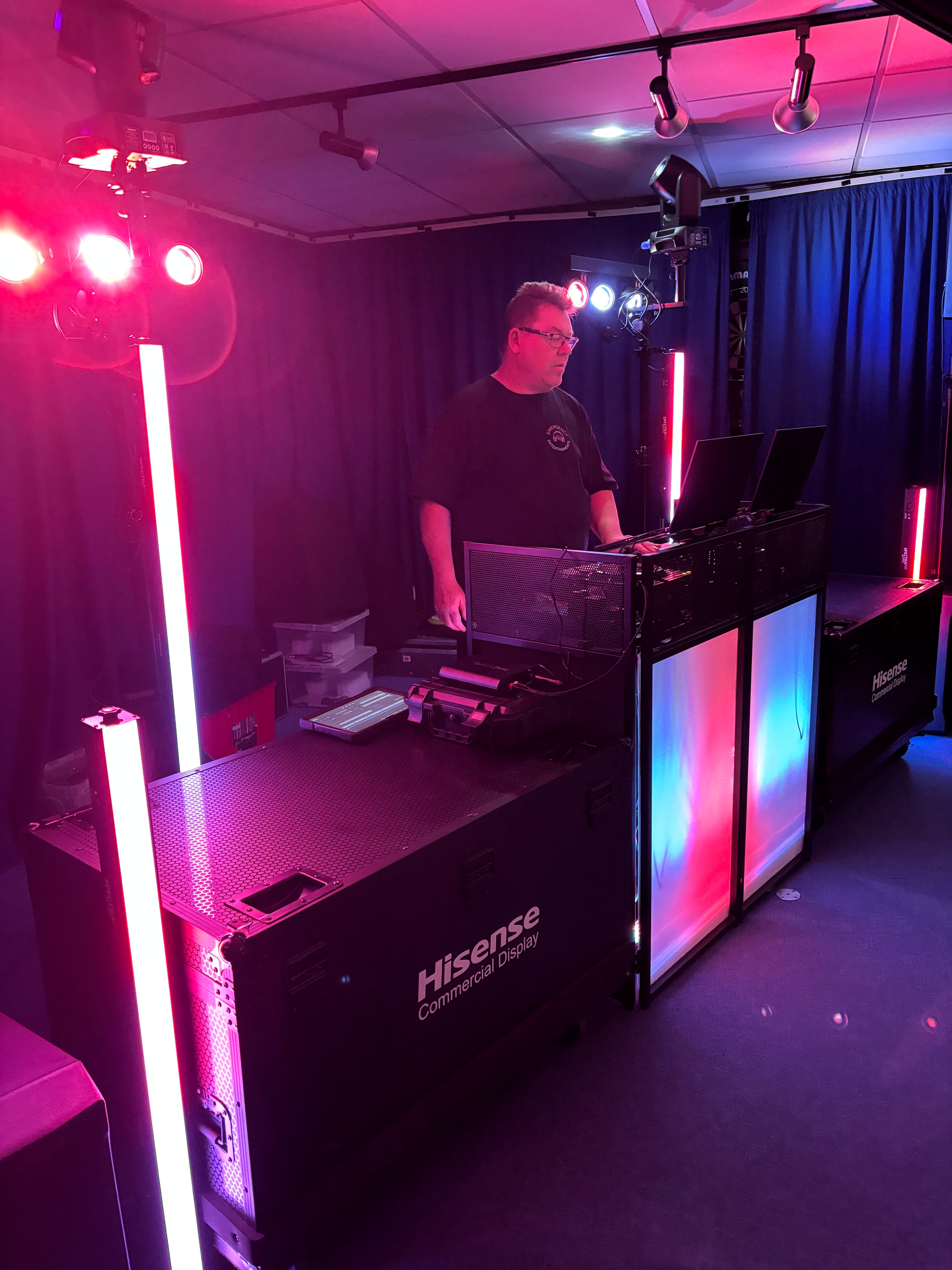Close up of DJ Gary in action!